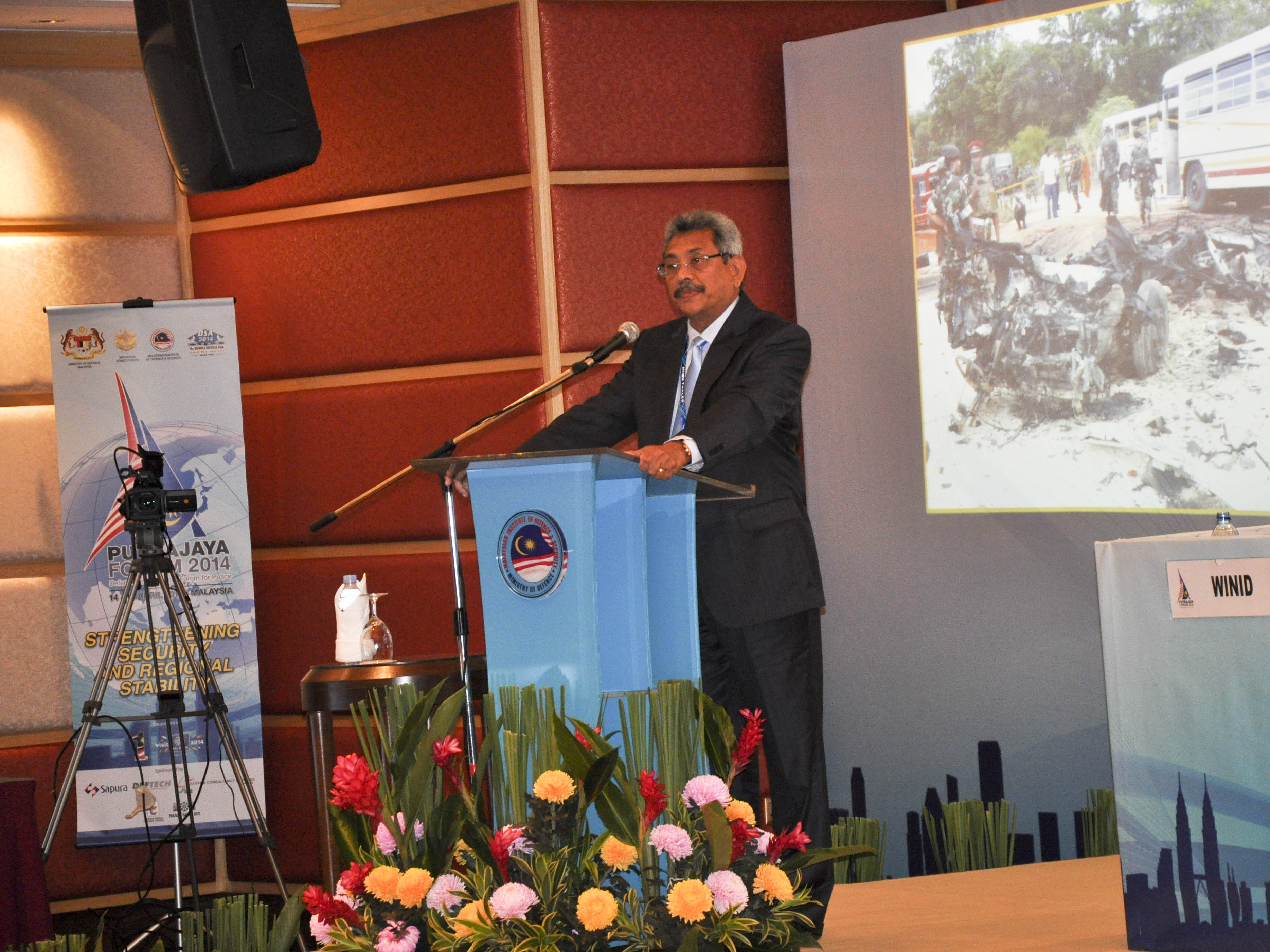 secretary defence addresses the putrajaya forum