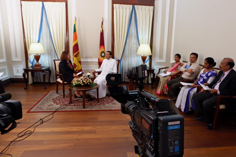 vn4_-_Interviewing_H.E._the_President