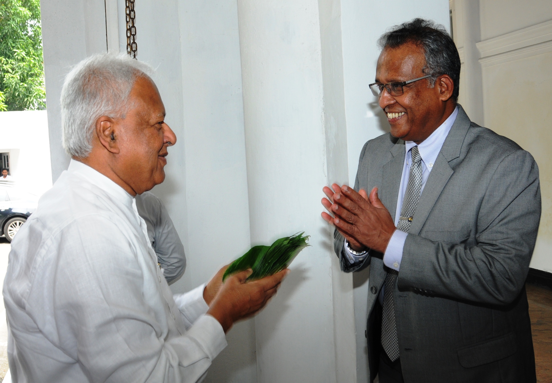 ????????????????????????????????????