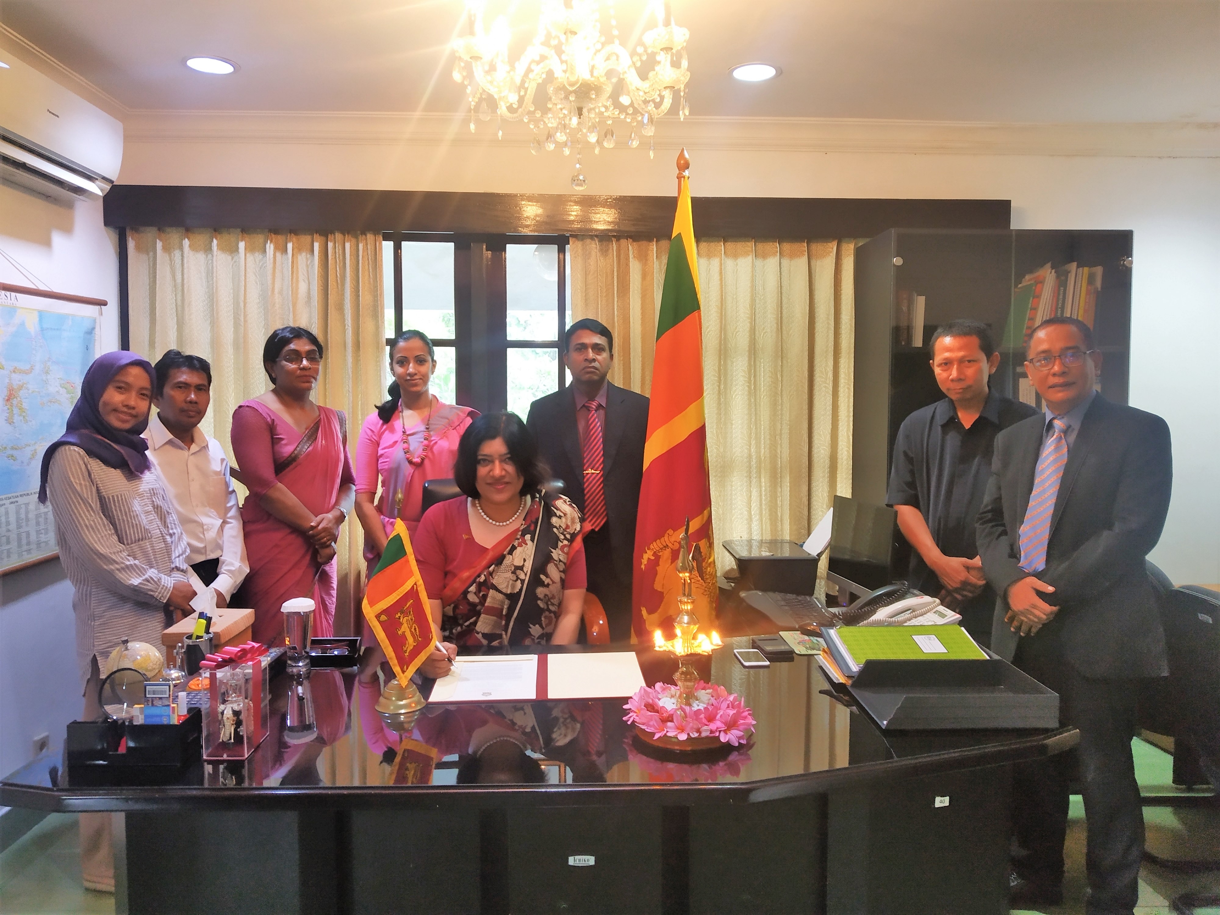 AMBASSADOR YASOJA PICTURE IN GROUP (1)