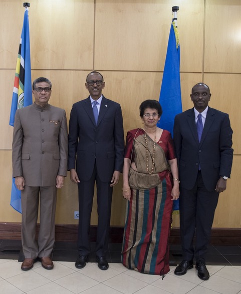High Commissioner with President of Rwanda & Foreign Minister
