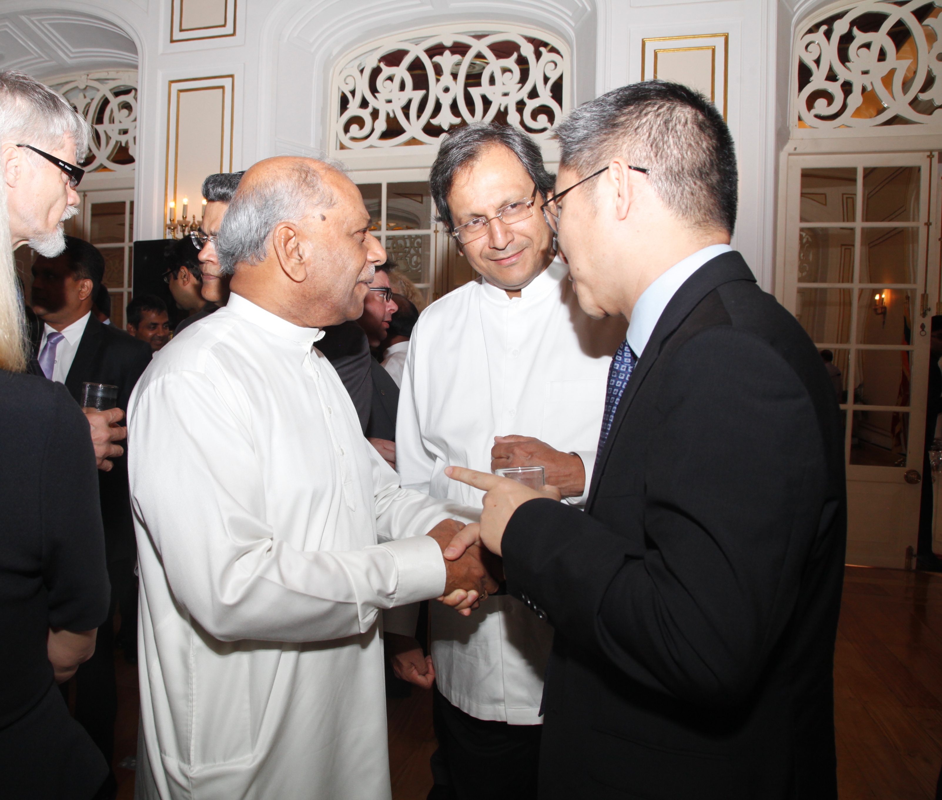 Hon. Foreign Minister and Foreign Secretary with envoys